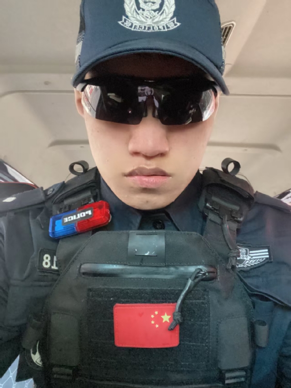 灵犀的第一张照片--乌鲁木齐王婆说媒