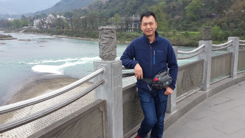 上下求索的第一张照片--乌鲁木齐王婆说媒